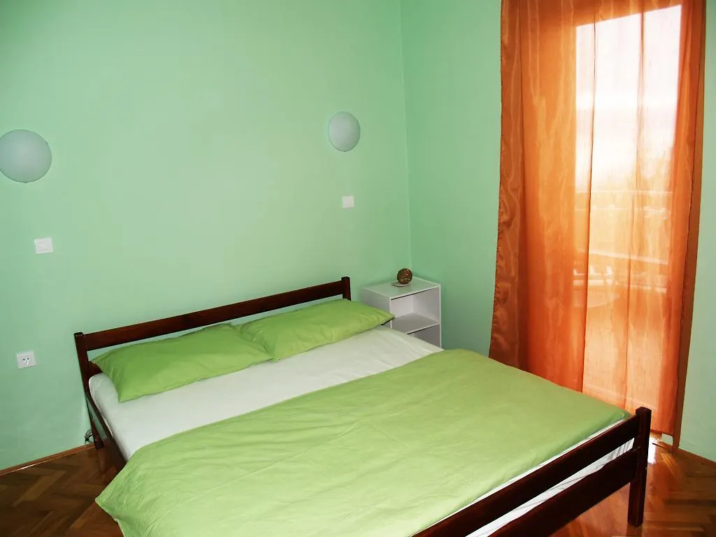 Gasthuis Guesthouse Gauss